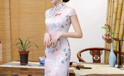 透明开襟开叉旗袍,透明开襟开叉旗袍的优雅演绎