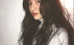 美女图片头像 背景,背景映衬下的风采独绝