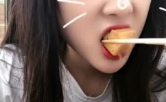 最喜欢吃的小姐姐图片,揭秘我最爱的小姐姐美味瞬间