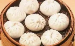 小姐姐吃网红奶包子视频,小姐姐的味蕾冒险之旅